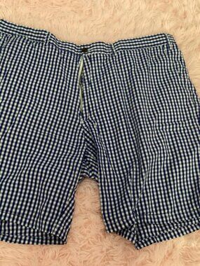 Castaway Shorts 40